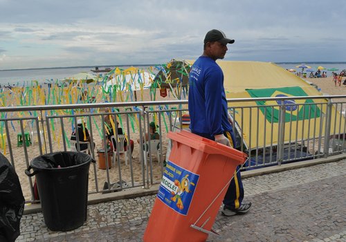 Catadores recolheram mais de 11 mil toneladas de resíduos