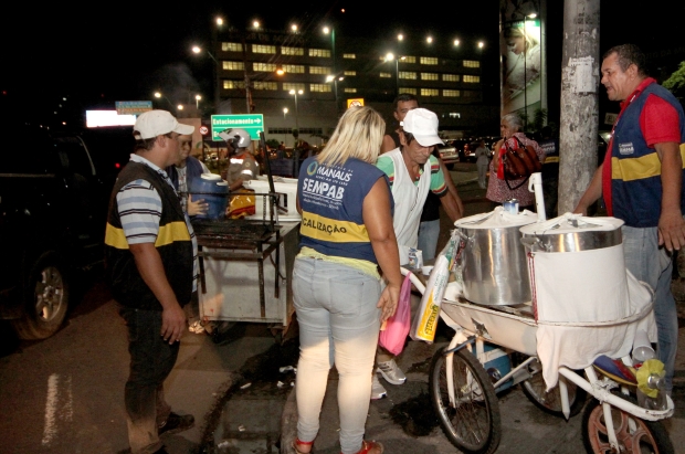 Prefeitura realiza fiscalização para coibir comércio informal