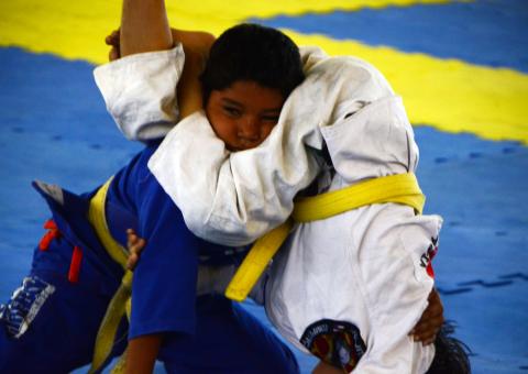 Copa das Crianças de Jiu-Jítsu revela novos talentos em Manaus