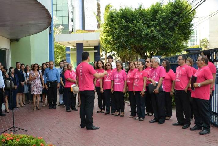 Coral da Sefaz fará apresentação especial com o maestro Nivaldo Santiago no ICBEU