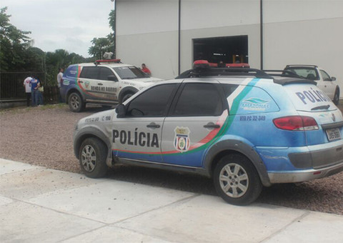 Corpo de homem é encontrado na Max Teixeira