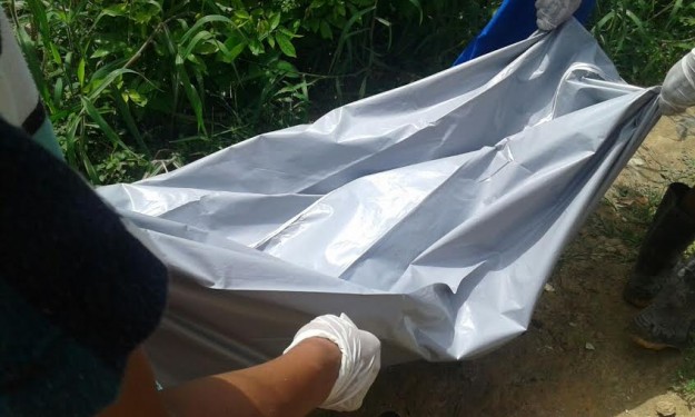 Corpo de homem é encontrado em igarapé perfurado de bala