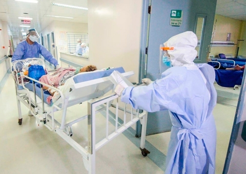 Mais de 100 médicos graduados na Venezuela se oferecem para ajudar Manaus