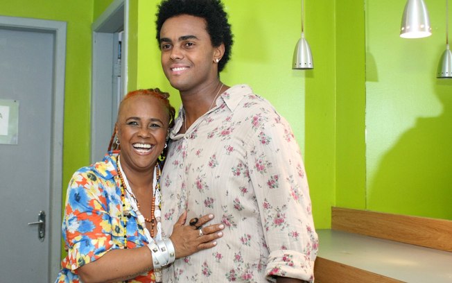 Sandra de Sá abre jogo sobre homossexualidade