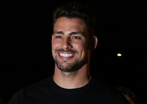 Cauã Reymond tira satisfação com Grazi Massafera por causa de novo namoro