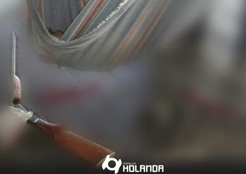 Adolescente drogado dá tiro de espingarda em irmão de 7 meses que dormia