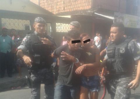 Moleques roubam táxi no Japiim e matam mototaxista no São José