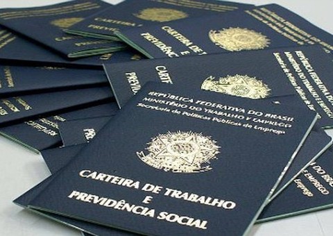 Amazonas perde mais de 7 mil empregos