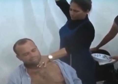 Pastora faz cirurgia ao vivo sem sangue durante culto