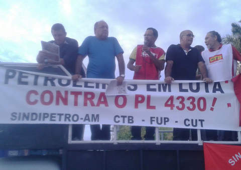 Terceirização mobiliza trabalhadores do Distrito Industrial