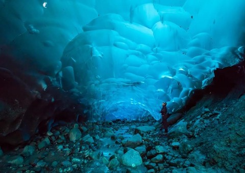 10 cavernas de gelo mais impressionantes do planeta