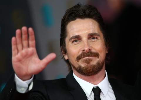 Christian Bale rejeita papel de Steve Jobs no cinema