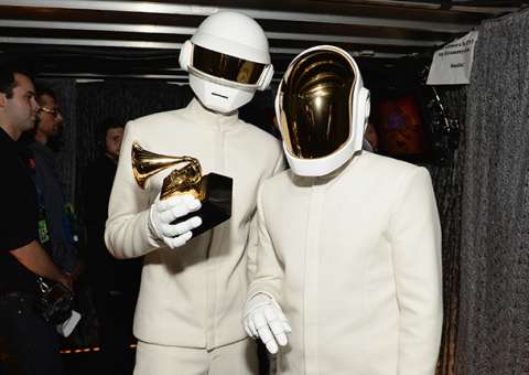Daft Punk é acusada de plágio