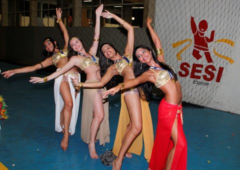 Sesi promove oficina de dança do ventre