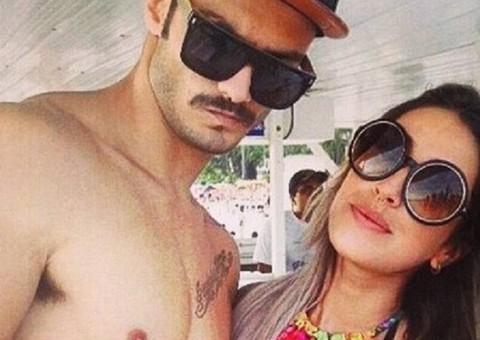 Dani Bolina está namorando modelo 10 anos mais novo que ela