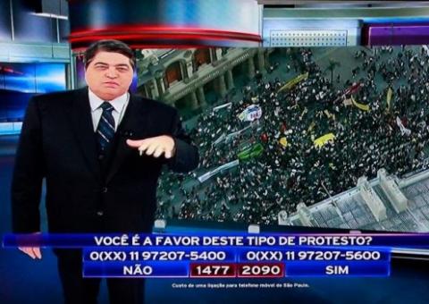 Em minutos, Datena muda de opinião sobre protestos ao ver enquete. Entenda