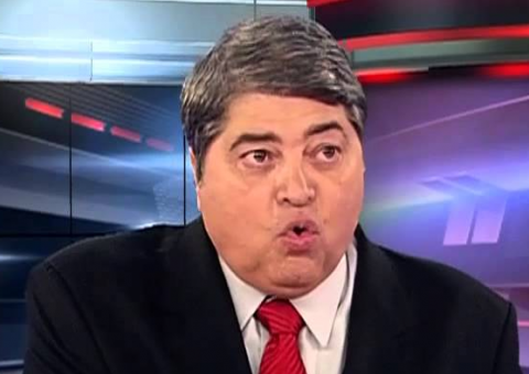 Datena solta palavrão enquanto narra jogo da Copa