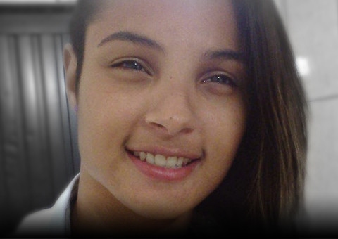 Jovem de 21 anos é encontrada nua e morta em estrada de terra