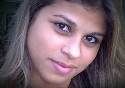 Jovem mata e arranca cabeça de namorada por ciúme