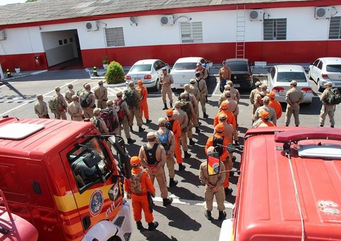 Amazonas envia ajuda para combater seca em Roraima