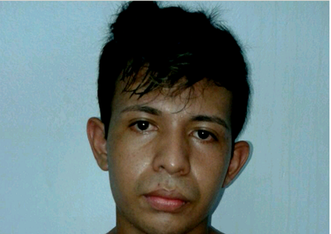 Homem que fazia arrastão em parada de ônibus é preso com  oito celulares