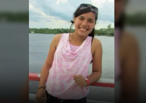 Garota de férias recebe telefonema, sai em moto-táxi e desaparece em Manaus