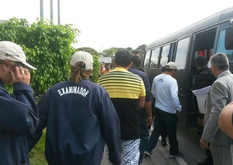 Corrupção: Polícia prende 15 instrutores do Detran envolvidos em esquema da CNH