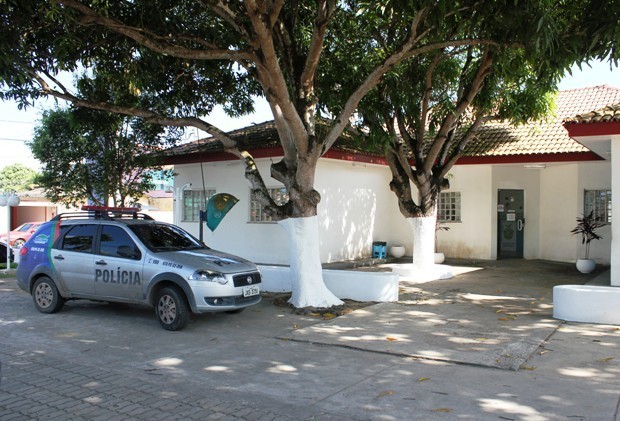 Pedófilo de 18 anos estupra menino de 2 anos de idade