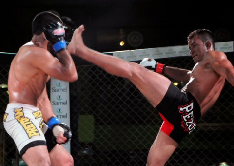 Amazonense disputa cinturão dos leves no Bitetti Combat