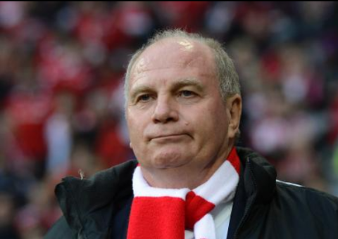 Presidente do Bayern, Uli Hoeness, será julgado em março por fraude fiscal