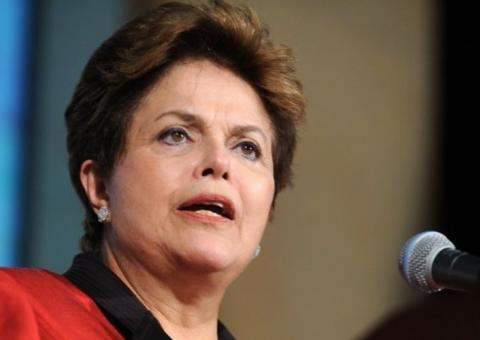 Dilma se reúne com Lula, PT e PMDB para aparar arestas nos Estados