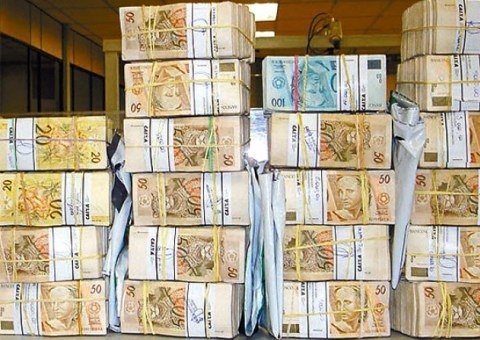 Mega-Sena acumula e paga mais de R$ 7 milhões neste sábado