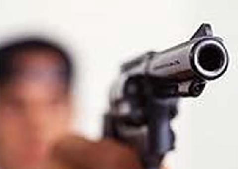 Quatro jovens são assassinados a tiros na terça-feira