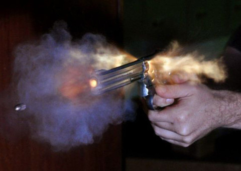 Homem é executado à queima roupa com cinco tiros na cabeça