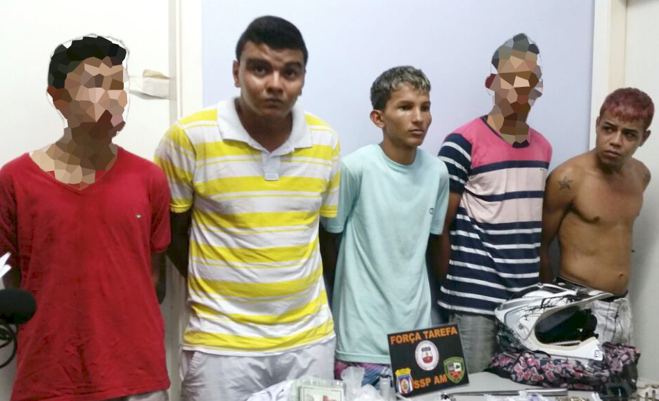 Serviço de "disque drogas" é flagrado na Praça 14