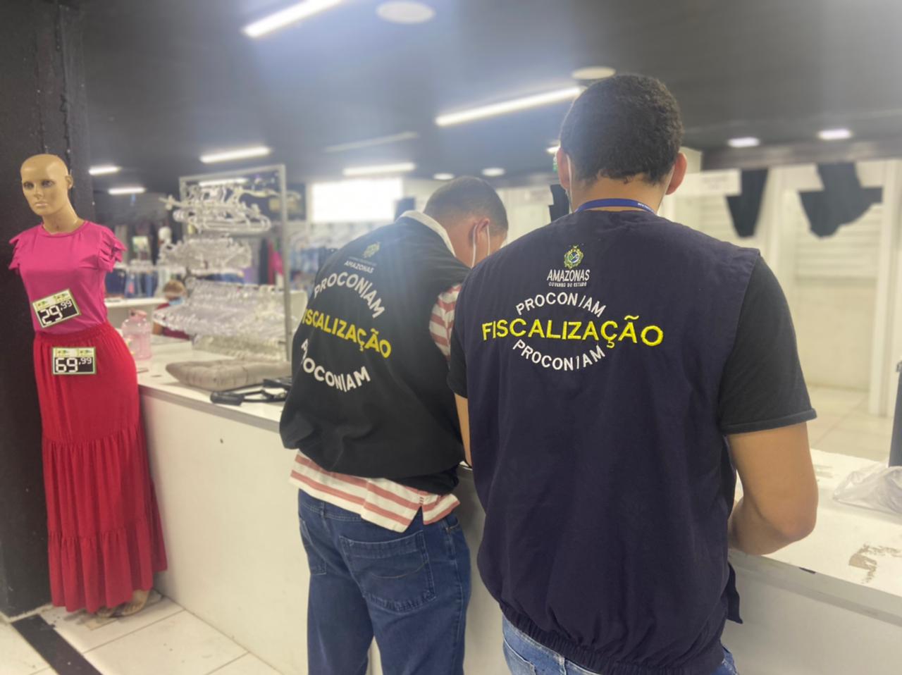 Loja é multada pelo Procon após descumprir decreto pela 2ª vez em Manaus