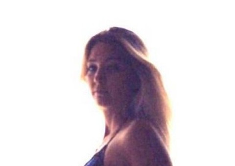  Namorada de Romário mostra curvas esculturais na internet