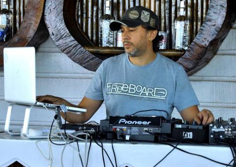 SUB terá programação com seis DJs na próxima sexta-feira