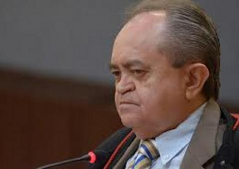  TJAM julga inconstitucional reajuste de advogados da SMTU  