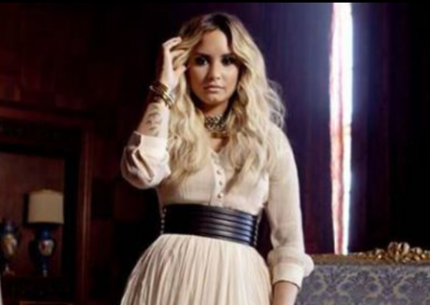 Demi Lovato libera clipe de "Let It Go"