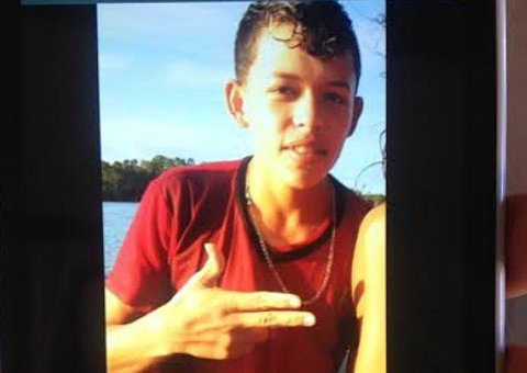 Gangues se enfrentam no Armando Mendes. Um garoto morre