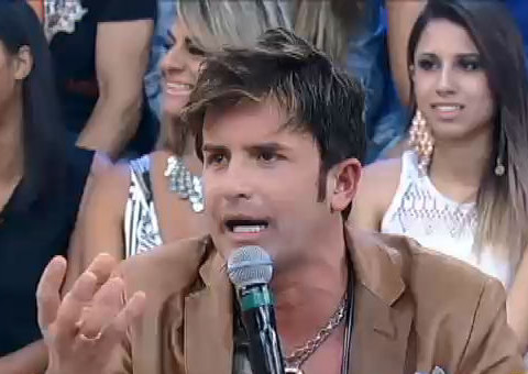 Dr. Robert Rey diz que perdoa homem que apertou seus testículos: "Totalmente esquecido, irmão"