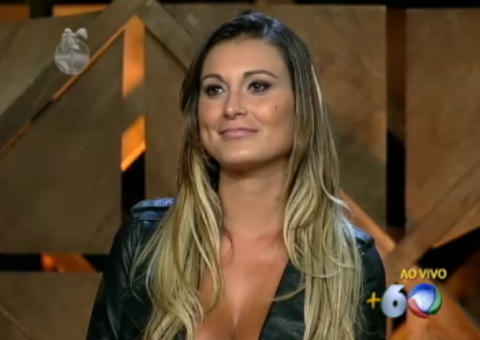 Roça surpresa elimina Andressa Urach