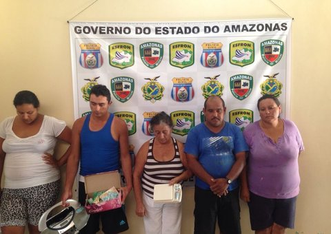 Polícia  prende família de colombianos envolvida na venda de droga 