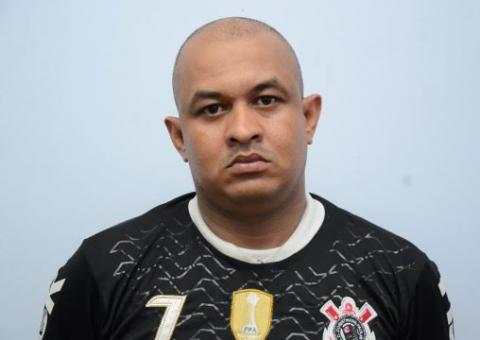 Polícia prende dupla envolvida com tráfico de drogas no Coroado