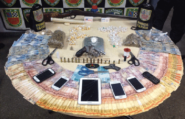 Ex-soldado do Exército é preso com mais de 1 kg de cocaína