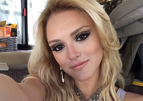 Isabelle Drummond recusa papel de prostituta em novela
