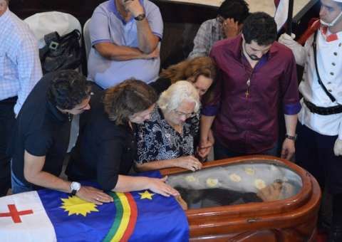 Corpo de Reginaldo será velado na Assembleia Legislativa