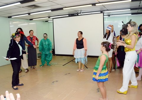UEA promove Workshop de Improvisação Teatral para alunos Ensino Médio