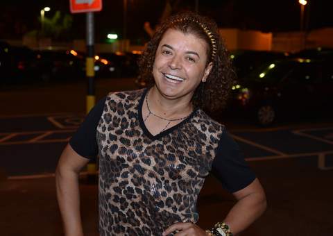 Sem poder votar, David Brazil denuncia: "votaram no meu lugar"